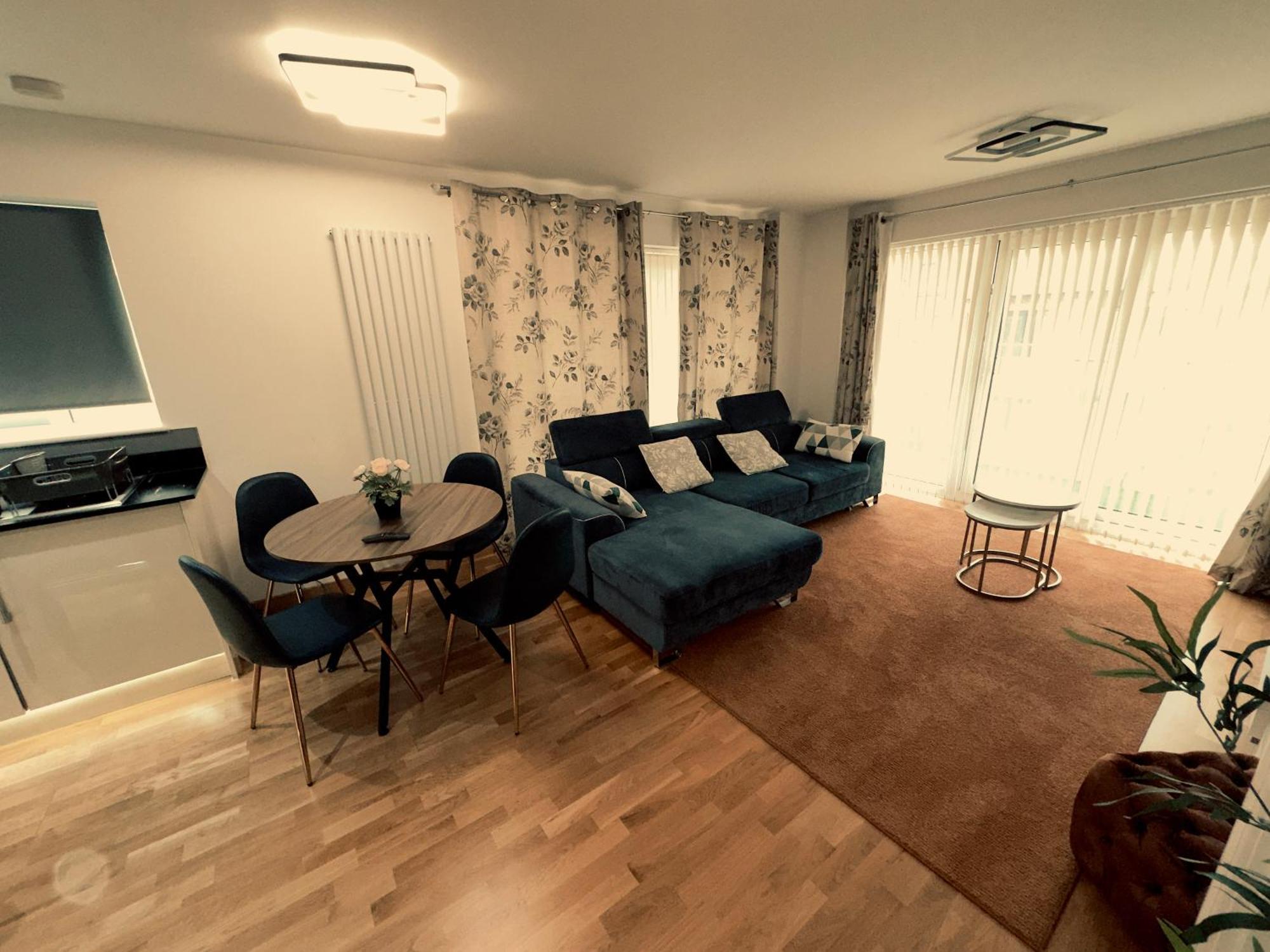 Little Hideout, Luxury Dartford