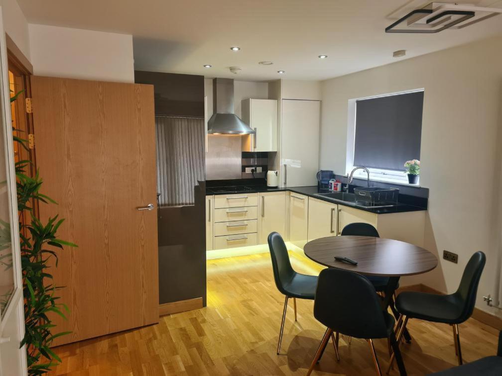 Little Hideout, Luxury Dartford